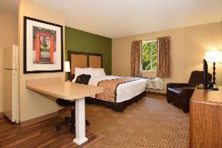 Suburban Northwest - College Parks Hotel